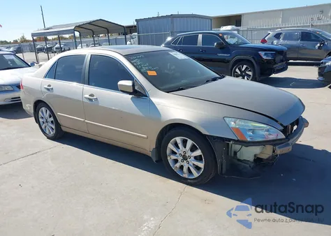 2006 Honda Accord 3.0 Ex from USA, damaged, VIN 1HGCM66556A049898